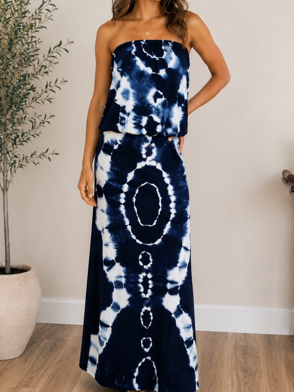Young Fabulous & Broke XS Navy Tie Dye Strapless Maxi Dress
